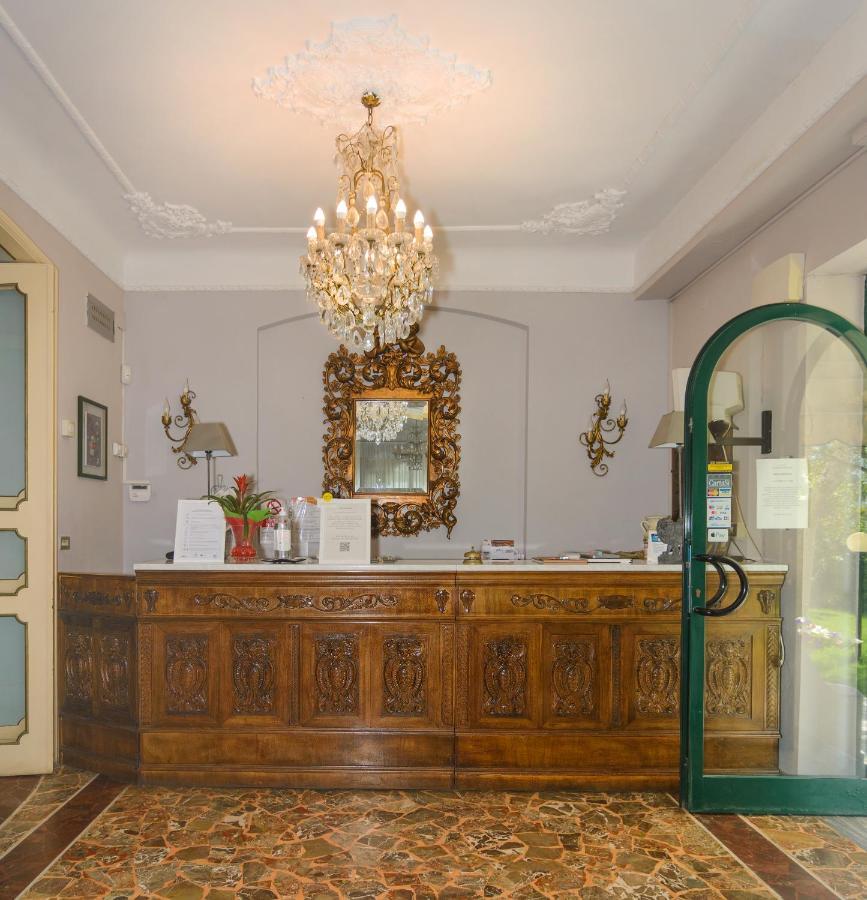 Hotel Poseidon Marina di Pietrasanta Εξωτερικό φωτογραφία