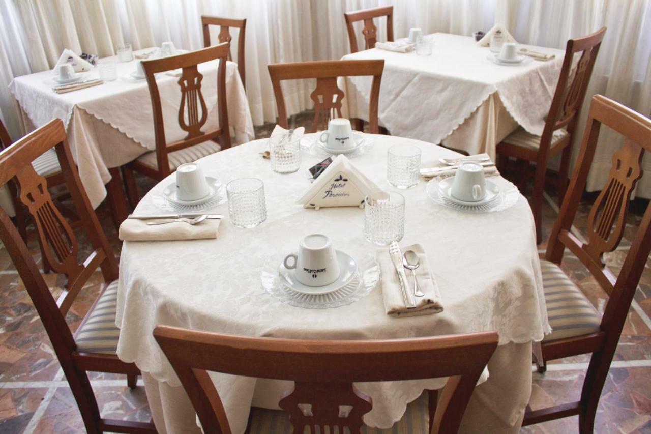 Hotel Poseidon Marina di Pietrasanta Εξωτερικό φωτογραφία